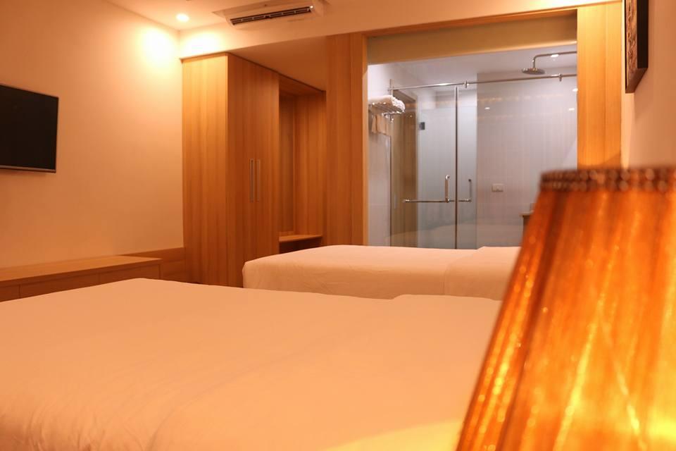 Ha Huy Hotel Ha Tinh Esterno foto